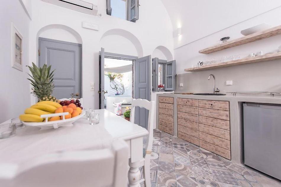 Angels Villa Santorini 메갈로호리 외부 사진